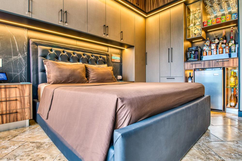 Secretjaco - Luxury Beach Front Penthouse With Pool & Jacuzzi Luaran gambar