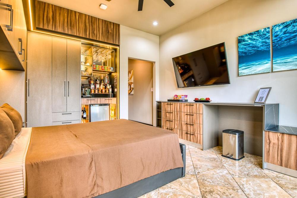 Secretjaco - Luxury Beach Front Penthouse With Pool & Jacuzzi Luaran gambar