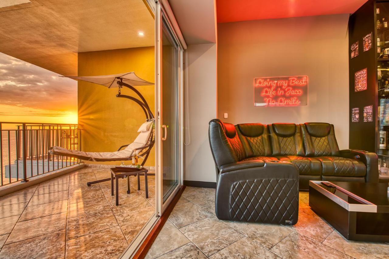 Secretjaco - Luxury Beach Front Penthouse With Pool & Jacuzzi Luaran gambar