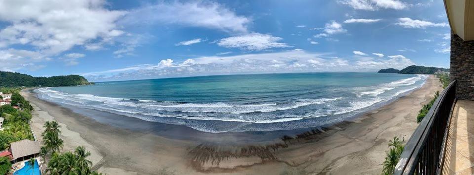Secretjaco - Luxury Beach Front Penthouse With Pool & Jacuzzi Luaran gambar