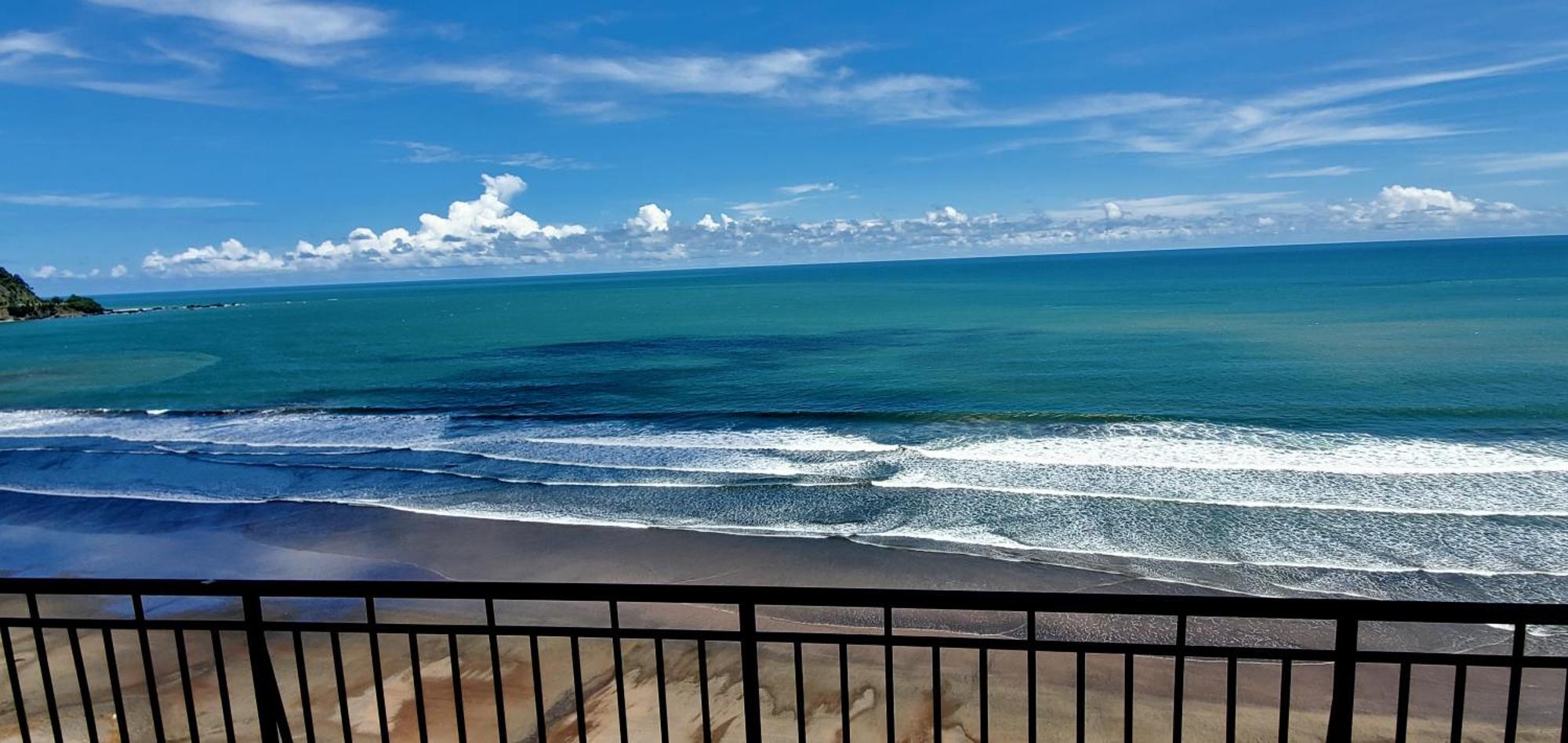 Secretjaco - Luxury Beach Front Penthouse With Pool & Jacuzzi Luaran gambar